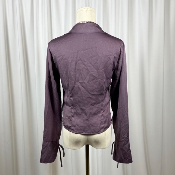 Forever 21 Purple Satin Tie Front Collared Long Sleeve Shirt Women's Size Small - Picture 4 of 5